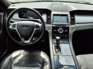 Ford Taurus 2017 AWD SHO 4dr Sedan