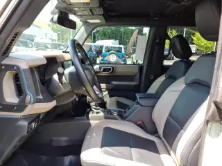 Ford Bronco 2023 4x4 Base Advanced 4dr SUV
