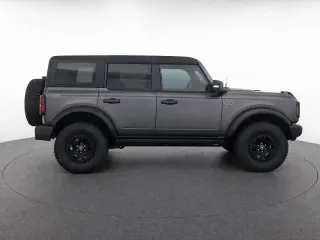 Ford Bronco 2023 4x4 Base Advanced 4dr SUV
