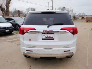 2017 GMC Acadia