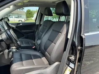 2016 Volkswagen Tiguan 4MOTION 4dr Auto R-Line
