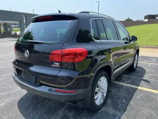 2016 Volkswagen Tiguan 4MOTION 4dr Auto R-Line