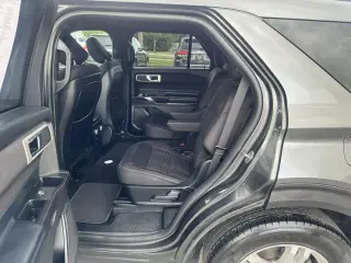 2020 Ford Explorer 4WD 4dr V6 XLT