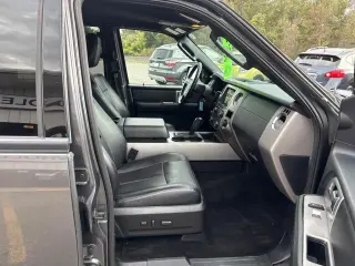 2017 Ford Expedition EL XLT