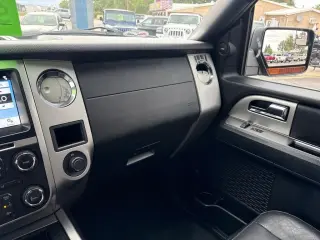 2017 Ford Expedition EL XLT