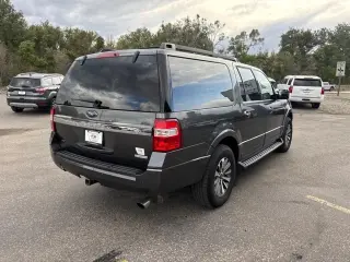 2017 Ford Expedition EL XLT