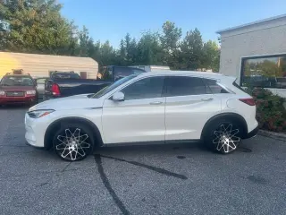 2019 Infiniti QX50 ESSENTIAL AWD