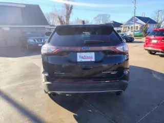 2017 Ford Edge