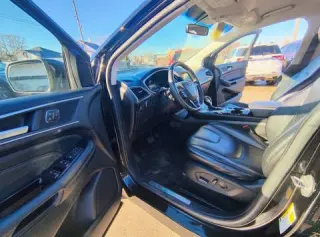 2017 Ford Edge