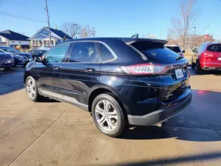 2017 Ford Edge