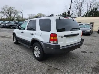 2004 Ford Escape 4dr 103" WB XLT 4WD