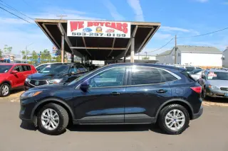 2021 Ford Escape SE FWD