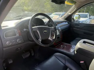 2013 Chevrolet Avalanche Black Diamond LTZ