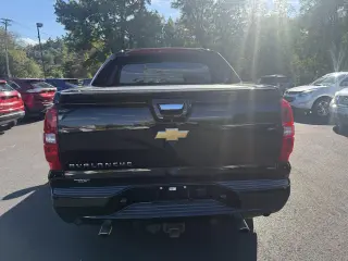 2013 Chevrolet Avalanche Black Diamond LTZ