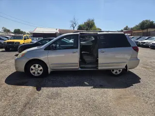 2005 Toyota Sienna CE 7 PASSENGER