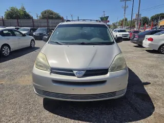 2005 Toyota Sienna CE 7 PASSENGER