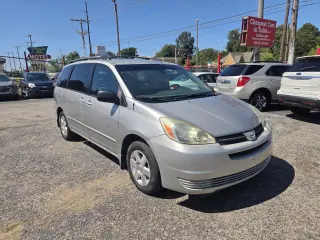 2005 Toyota Sienna CE 7 PASSENGER