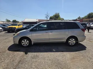 2005 Toyota Sienna CE 7 PASSENGER