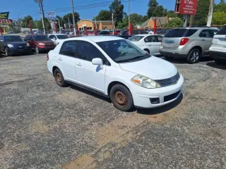 2007 Nissan Versa 1.8 S
