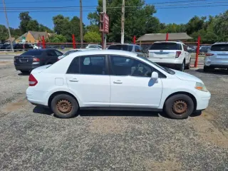 2007 Nissan Versa 1.8 S