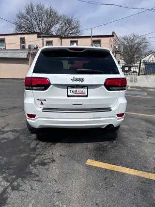 2017 Jeep Grand Cherokee