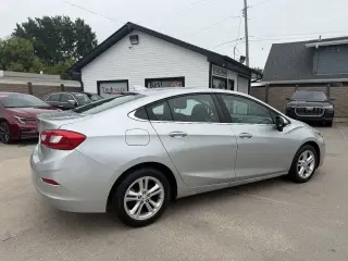 2017 Chevrolet Cruze