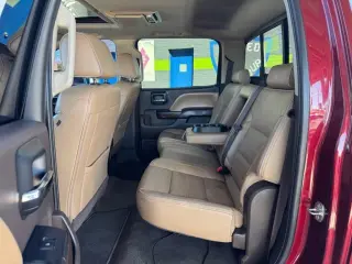 2017 GMC Sierra 1500 4WD Crew Cab 143.5" Denali