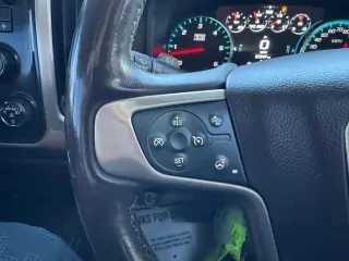 2017 GMC Sierra 1500 4WD Crew Cab 143.5" Denali