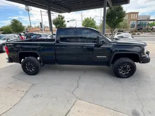 2016 GMC Sierra 1500 4WD Double Cab 143.5" SLE
