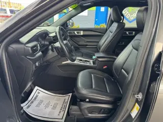 2020 Ford Explorer XLT 4WD