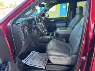 2020 Chevrolet Silverado 1500 2WD Crew Cab 147" RST