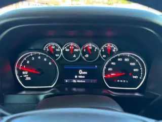 2020 Chevrolet Silverado 1500 2WD Crew Cab 147" RST