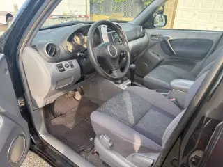 2001 Toyota RAV4