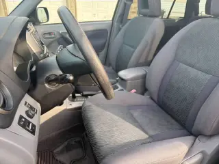 2001 Toyota RAV4