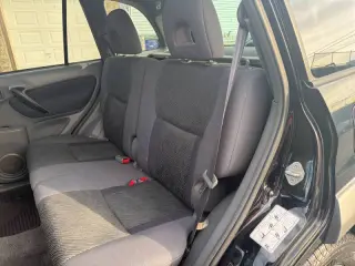 2001 Toyota RAV4