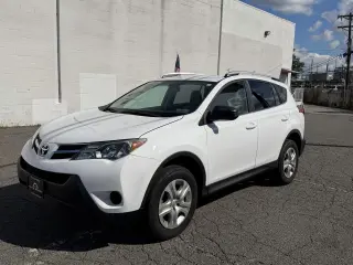 2013 Toyota RAV4 AWD 4dr LE (Natl)