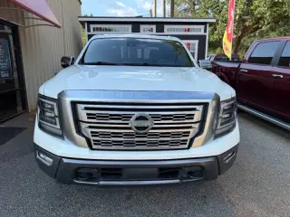 2021 Nissan Titan