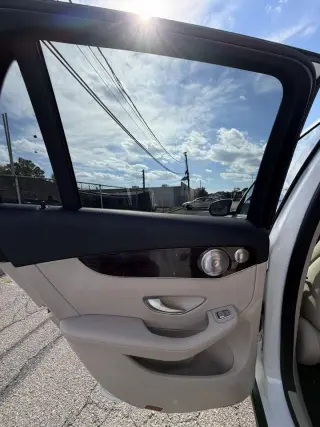 2018 Mercedes-Benz GLC GLC 300 4MATIC SUV