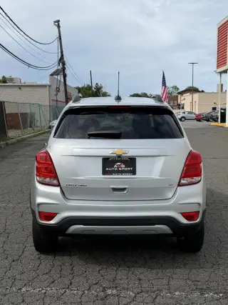 2019 Chevrolet Trax AWD 4dr LT
