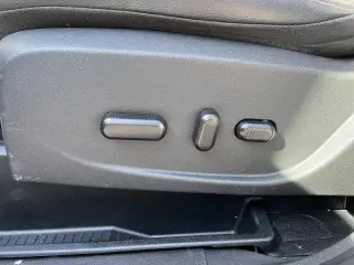 2017 Ford Escape Titanium FWD