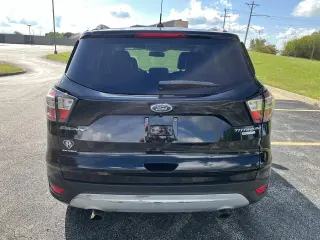 2017 Ford Escape Titanium FWD