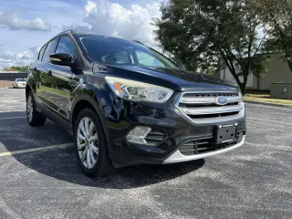 2017 Ford Escape Titanium FWD