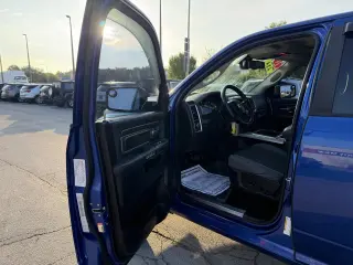 2015 RAM 1500 SLT