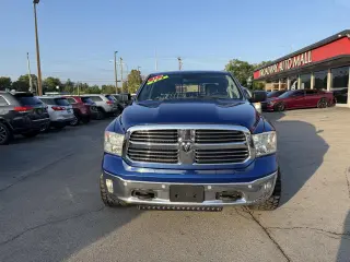 2015 RAM 1500 SLT