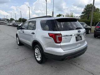 2017 Ford Explorer Base 4WD