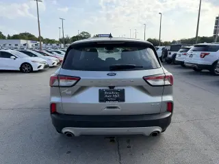 2022 Ford Escape S