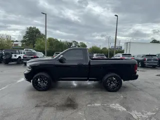 2015 RAM 1500 4WD Reg Cab 120.5" Express