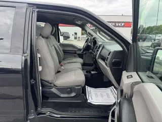 2018 Ford F-150 4WD SuperCab 133" XLT