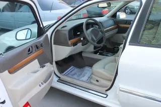 2002 Lincoln Continental