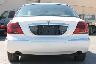 2002 Lincoln Continental